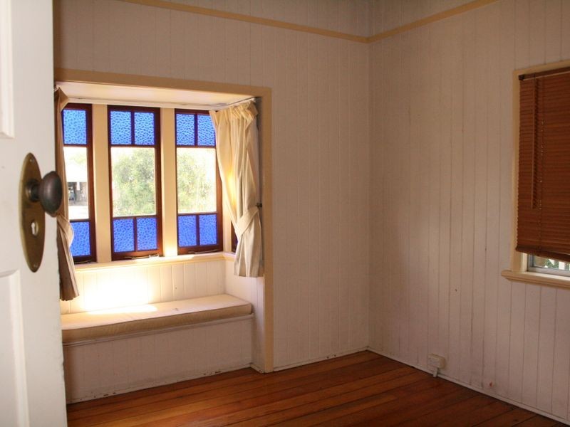 12 Vendale Avenue, Moorooka QLD 4105