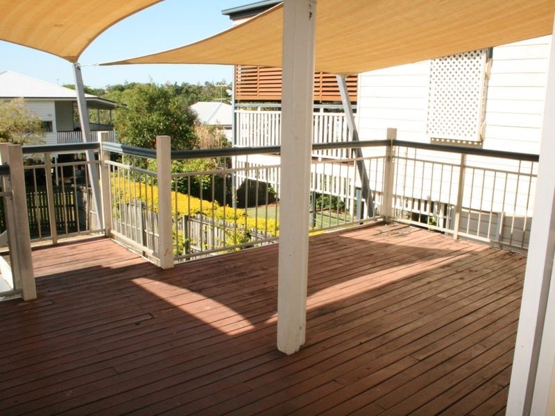 12 Vendale Avenue, Moorooka QLD 4105