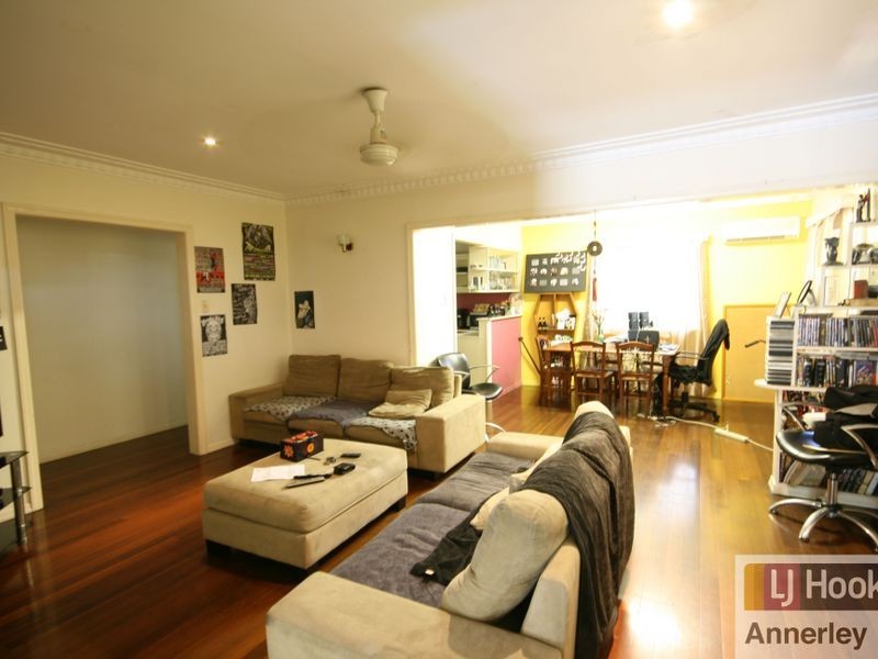 9 Toohey Road, Tarragindi QLD 4121