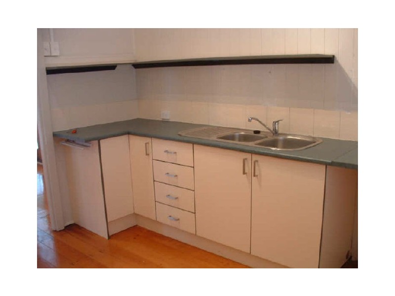 40 Lake Street, Yeronga QLD 4104