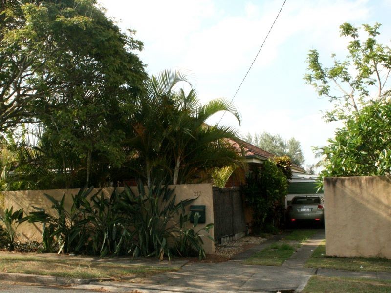 213 Hyde Road, Yeronga QLD 4104