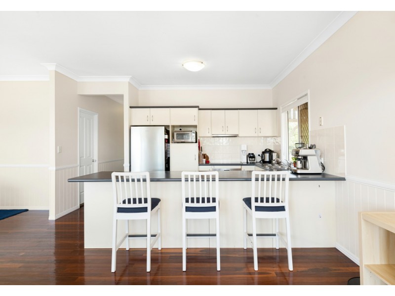 27 Anita Street, Yeronga QLD 4104