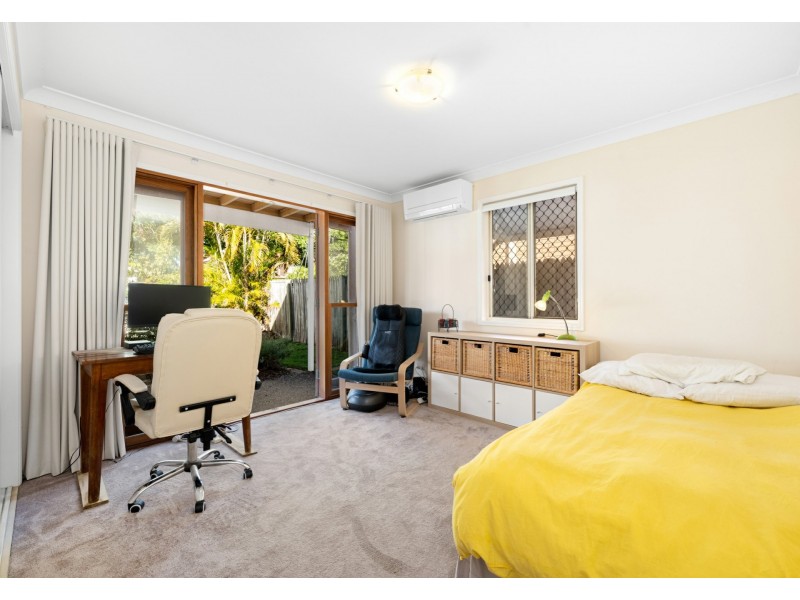 27 Anita Street, Yeronga QLD 4104