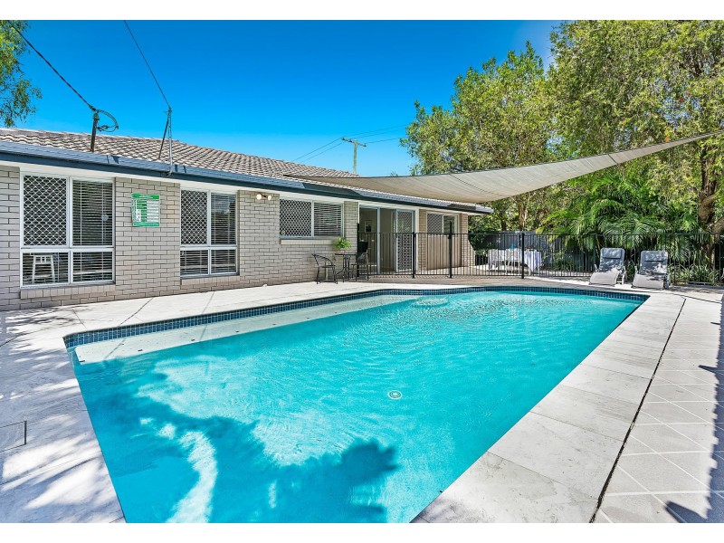 3 Hamel Road, Holland Park West QLD 4121