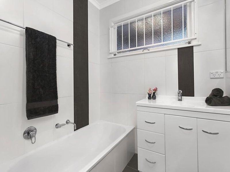 7 Orchard Street, Toowong QLD 4066