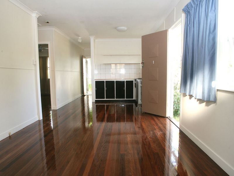 1/11 Louis Street, Annerley QLD 4103