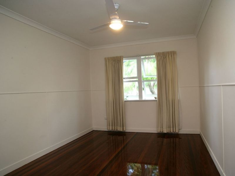 1/11 Louis Street, Annerley QLD 4103