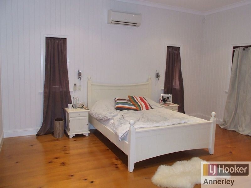 66 Fairfield Road, Fairfield QLD 4103