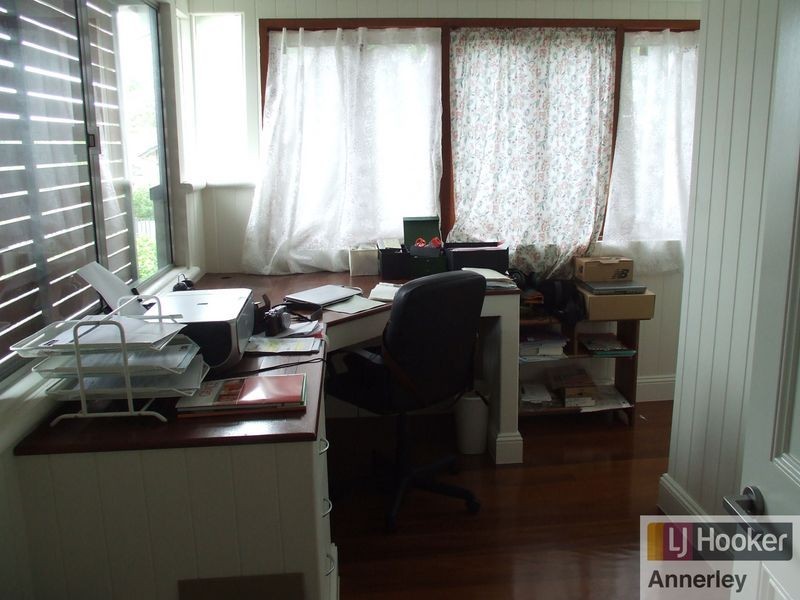 66 Fairfield Road, Fairfield QLD 4103