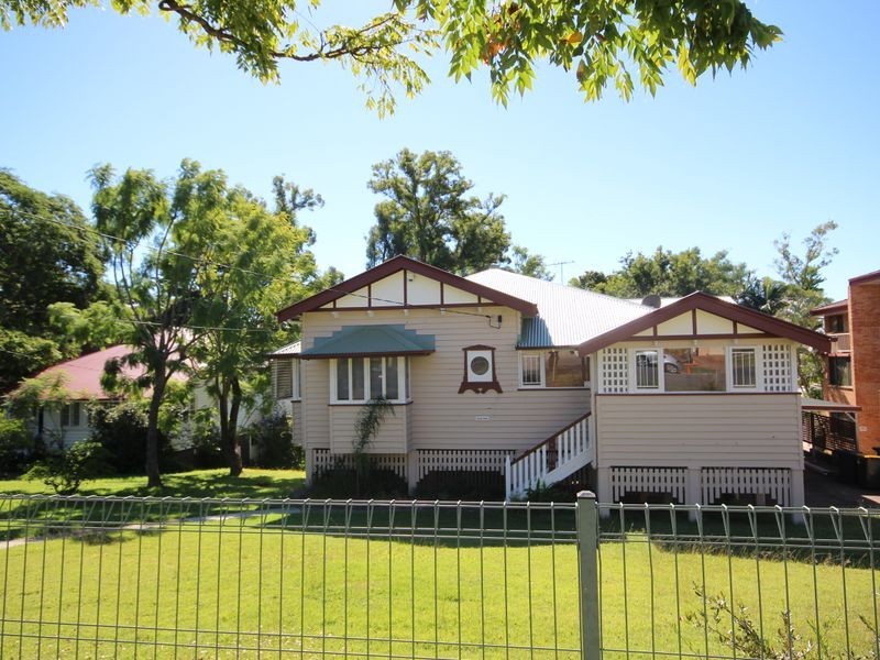 42 Ferndale Street, Annerley QLD 4103