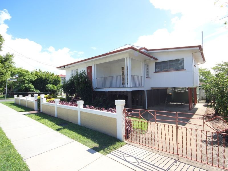 15 Holmes Street, Moorooka QLD 4105