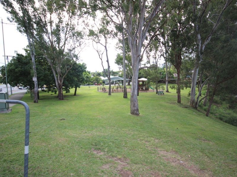 145 Ekibin Road East, Tarragindi QLD 4121