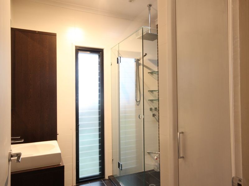 6 Ormuz Road, Yeronga QLD 4104