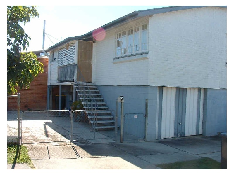 9 Ellesmere Street, Yeronga QLD 4104