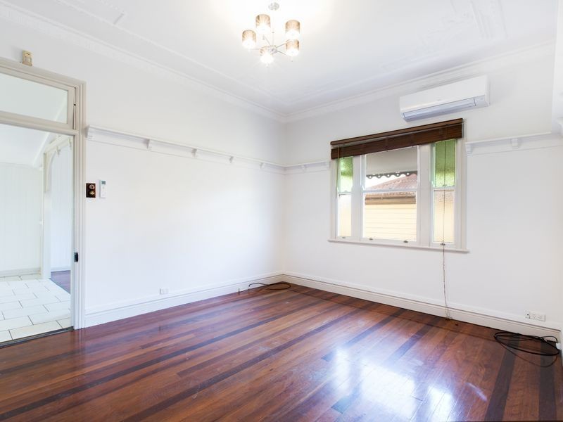 17 Juliette Street, Annerley QLD 4103