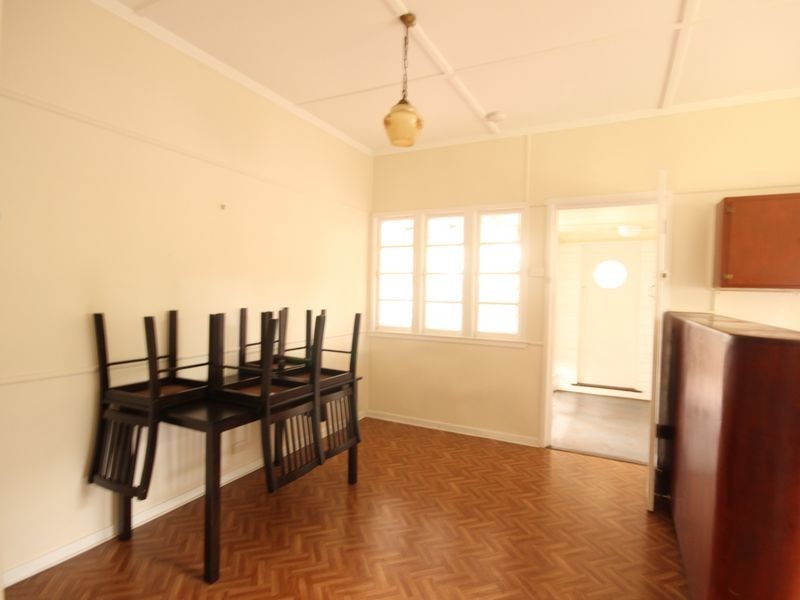 7 Albemarle Street, Yeerongpilly QLD 4105