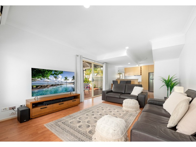 4/21 Simon Street, Yeronga QLD 4104
