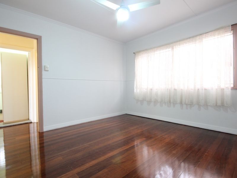 24 Anita Street, Yeronga QLD 4104