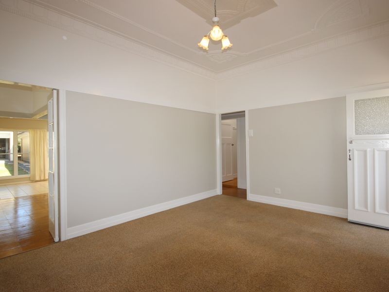 13 Goodwin Terrace, Moorooka QLD 4105