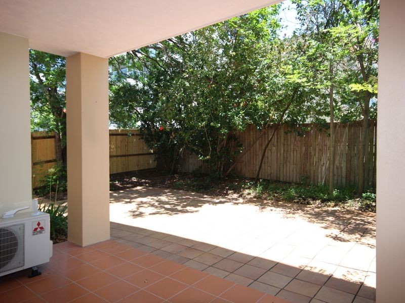 1/21 Regent Street, Woolloongabba QLD 4102