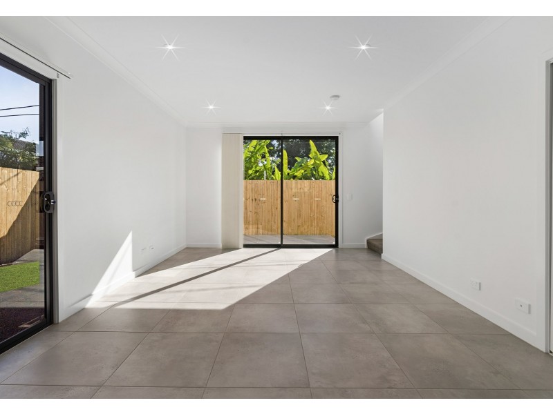 2/15 Gibson Street, Annerley QLD 4103