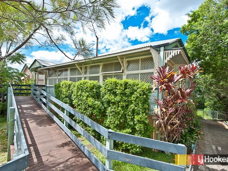 9 Lothian Street, Annerley QLD 4103