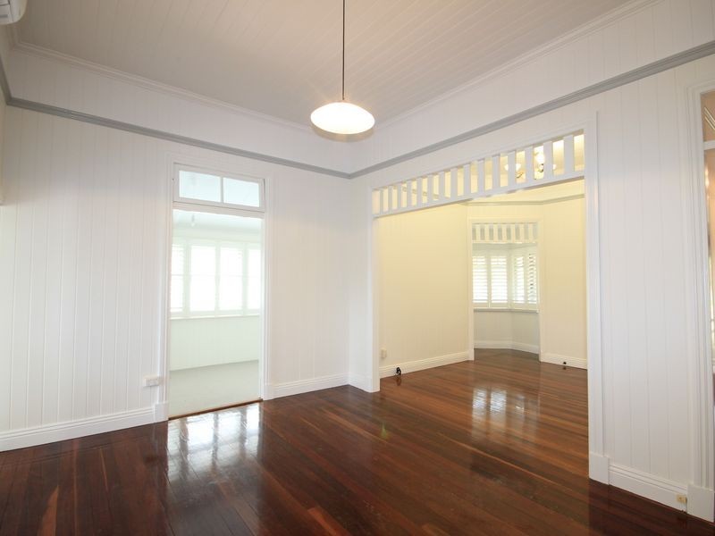 39 Rhyndarra Street, Yeronga QLD 4104