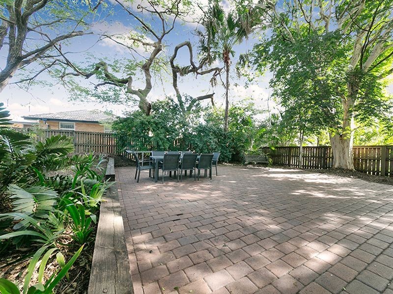 39 Rhyndarra Street, Yeronga QLD 4104