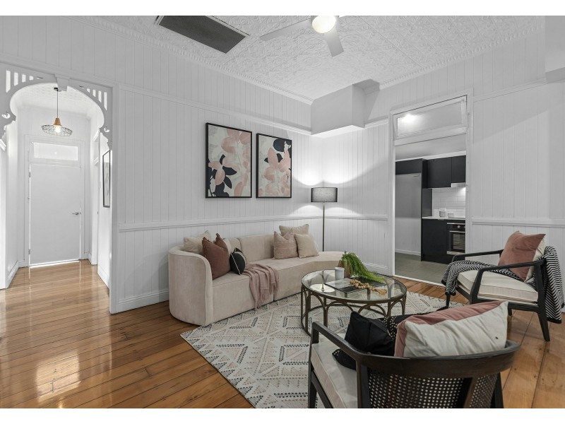 2/68 Lagonda Street, Annerley QLD 4103