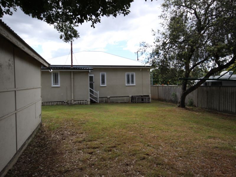 18 Beaudesert Road, Moorooka QLD 4105