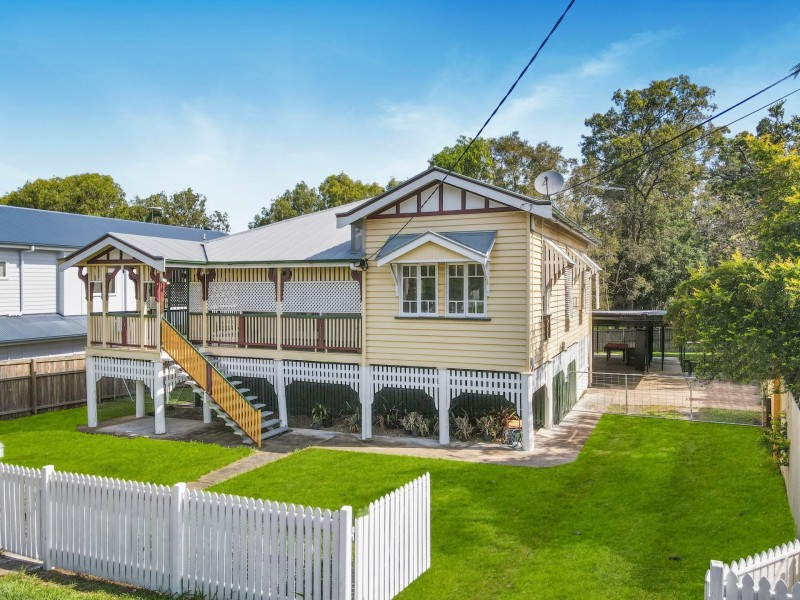 50 Victoria Street, Fairfield QLD 4103