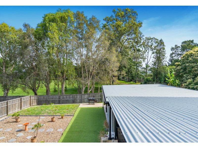 50 Victoria Street, Fairfield QLD 4103