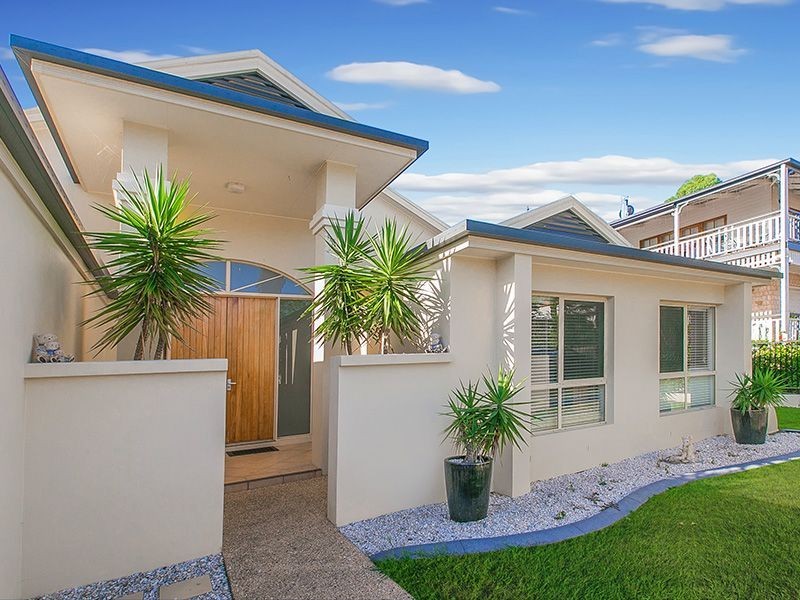 11 Riverview Place, Yeronga QLD 4104