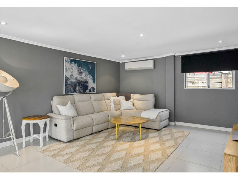 9 Lily Avenue, Yeronga QLD 4104