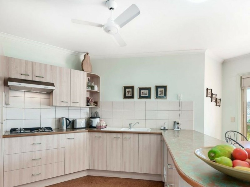 1/32 Asbhy Street, Fairfield QLD 4103