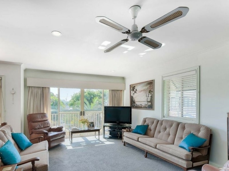 1/32 Asbhy Street, Fairfield QLD 4103