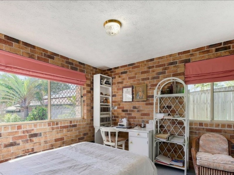 1/32 Asbhy Street, Fairfield QLD 4103