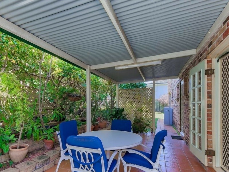 1/32 Asbhy Street, Fairfield QLD 4103