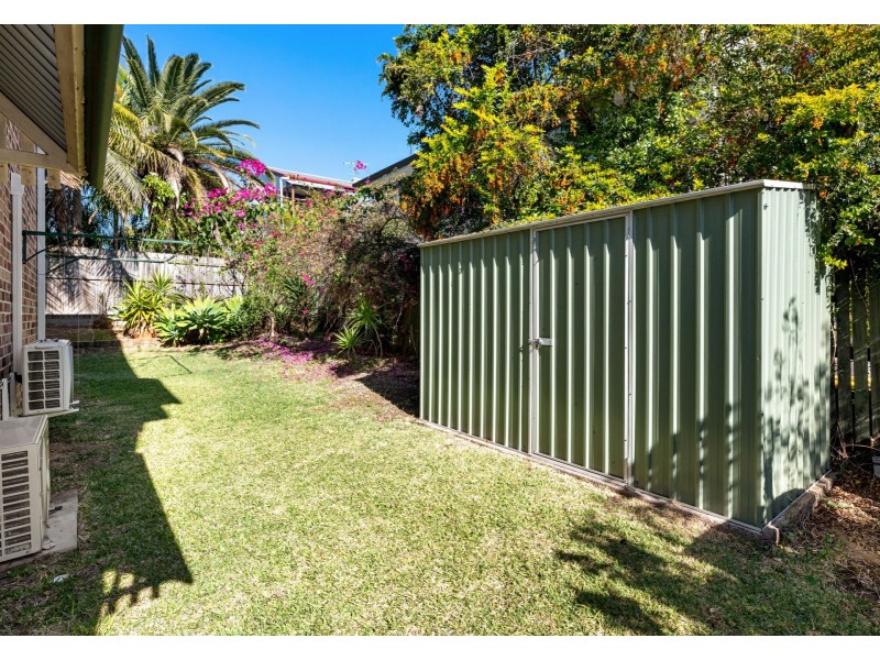 1/32 Asbhy Street, Fairfield QLD 4103