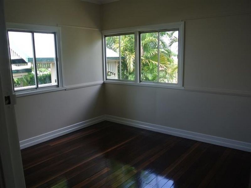 Yeronga QLD 4104