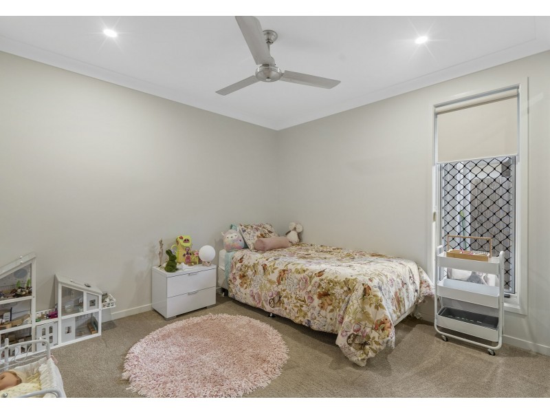 1 Mantis Crescent, Caloundra West QLD 4551