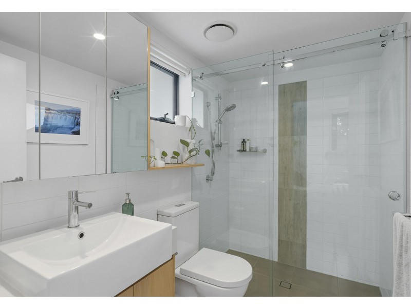 203/44-52 Grantson Street, Windsor QLD 4030