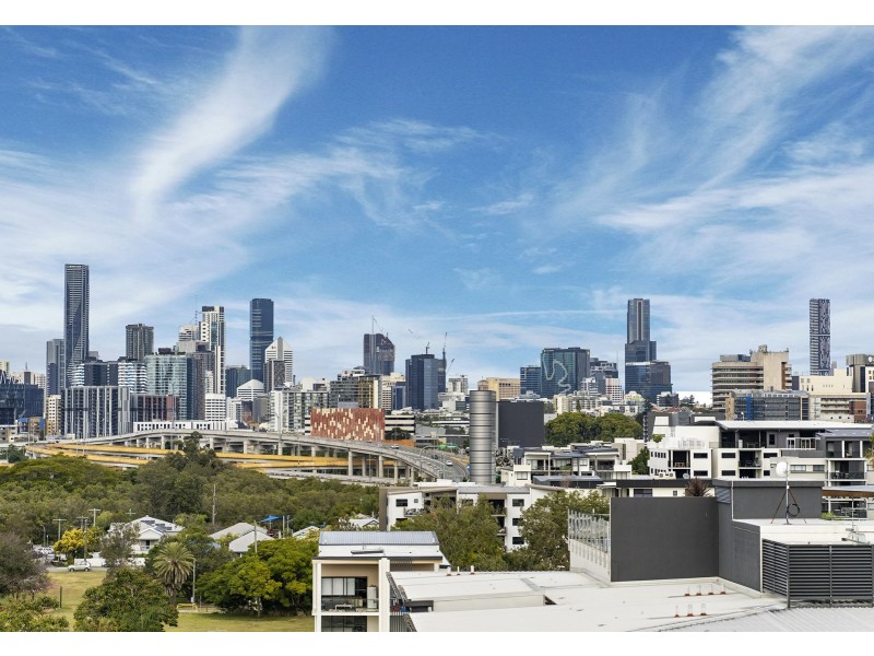 203/44-52 Grantson Street, Windsor QLD 4030