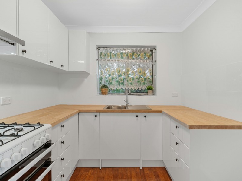 2/88 Gainsborough Street, Moorooka QLD 4105