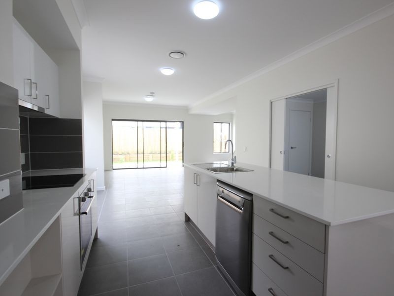 2/92 Hansen Street, Moorooka QLD 4105