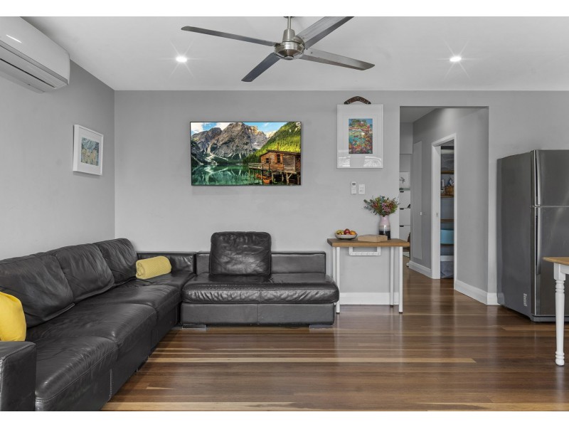 16 John Bright Street, Moorooka QLD 4105