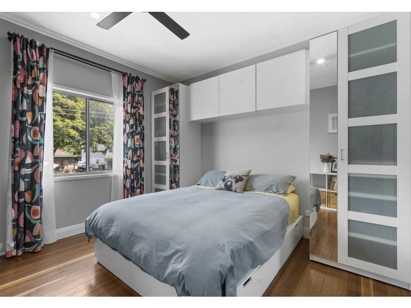 16 John Bright Street, Moorooka QLD 4105