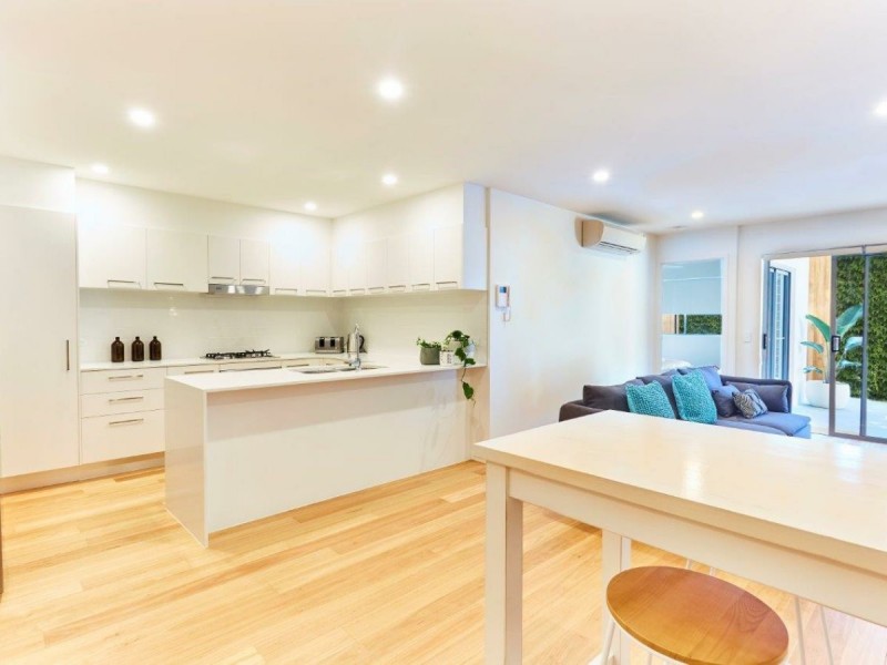 12/13 Fenton Street, Fairfield QLD 4103