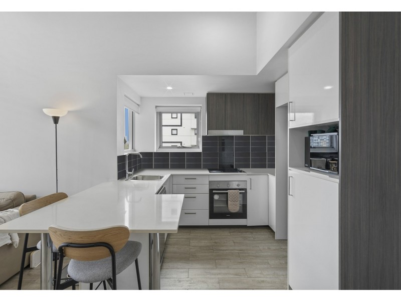 54/25-29 Regent Street, Woolloongabba QLD 4102