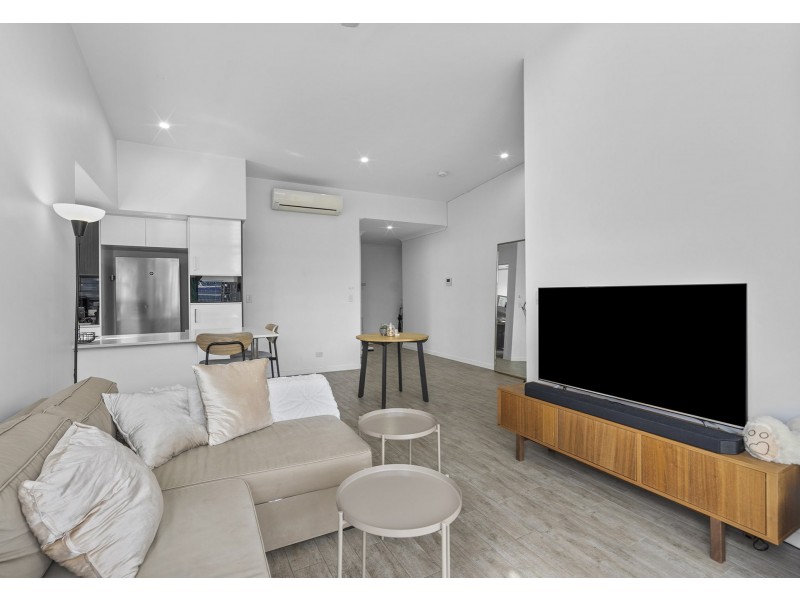 54/25-29 Regent Street, Woolloongabba QLD 4102